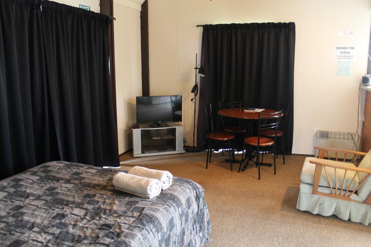 Opunake Motel And Backpackers Lodge Pokoj fotografie
